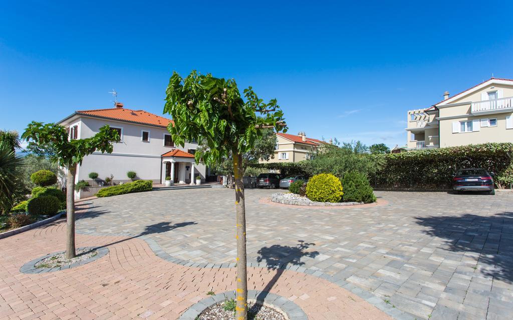 Vila Milcetic Malinska Exterior foto